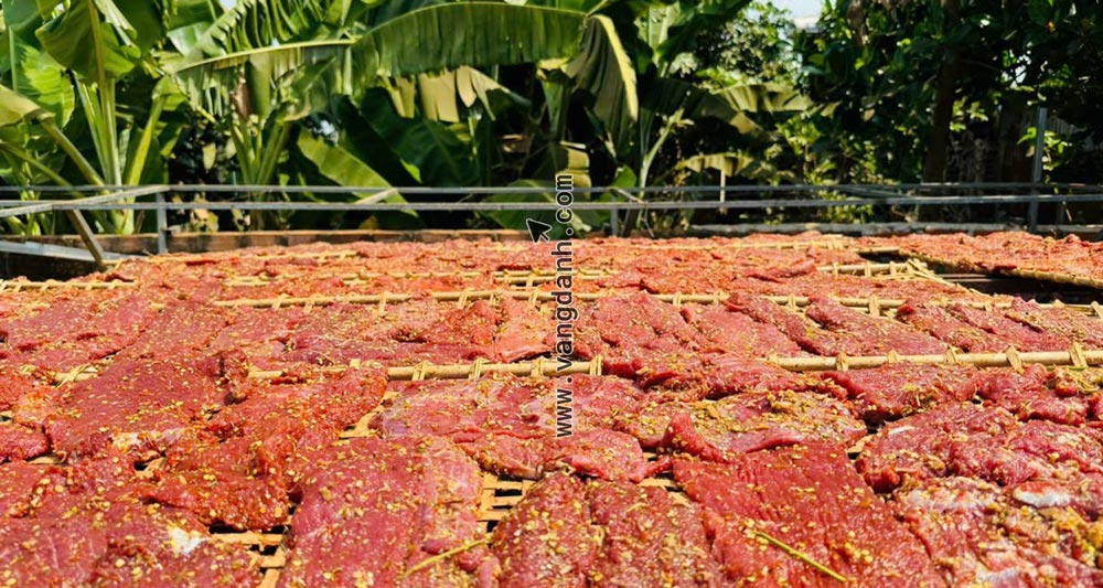 Bò một nắng mười đức