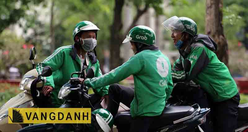 taxi san bay buon ma thuot dichuyenBMT 8